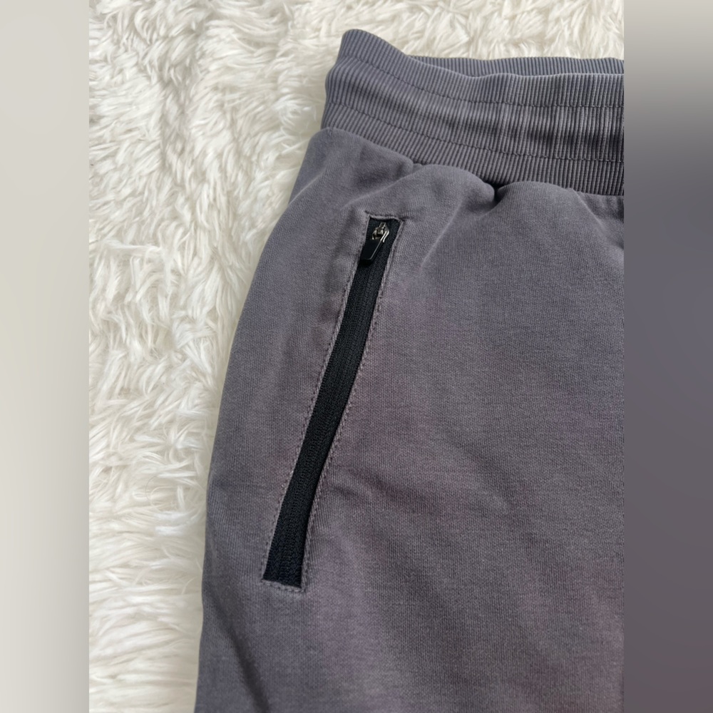 Young LA Nardo Gray Drawstring Shorts - Size Medium - Picture 4 of 8